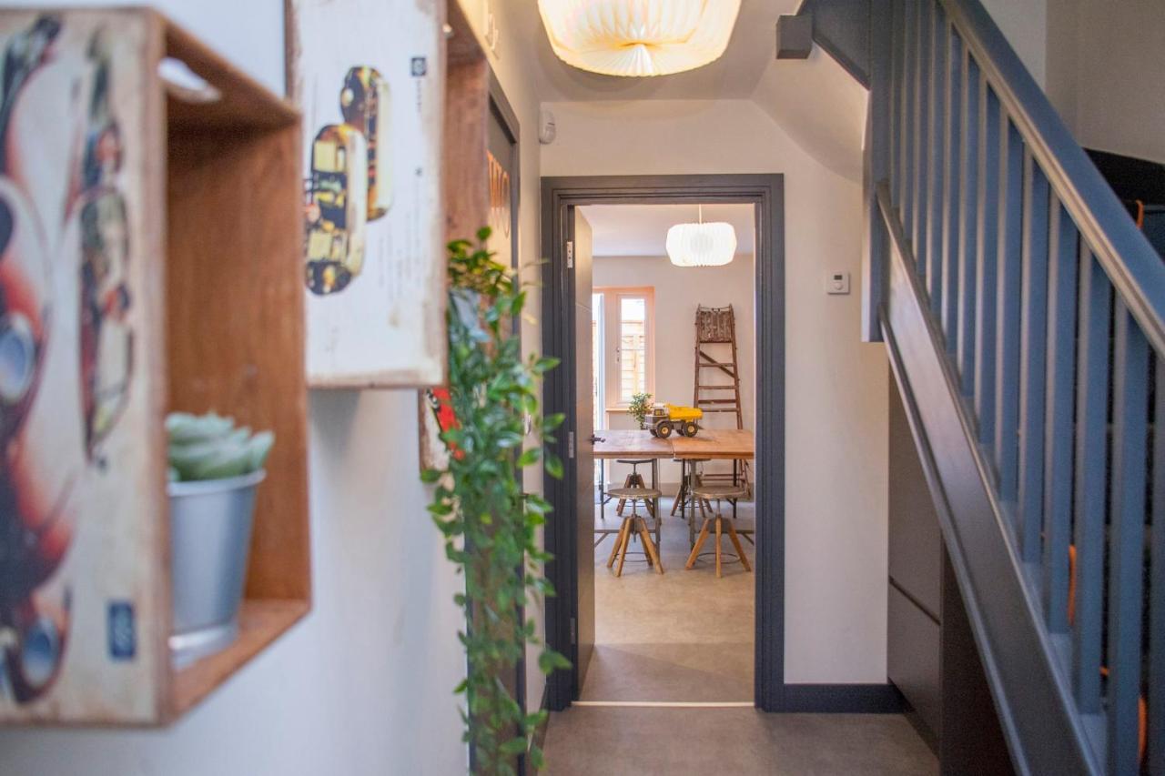 Higgihaus #3a 4 Bed Sleeps Up To 12 Big Groups Hip Location * Bristol